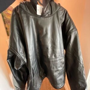 Black Pullover Hoodie-Men's Size L-NWT